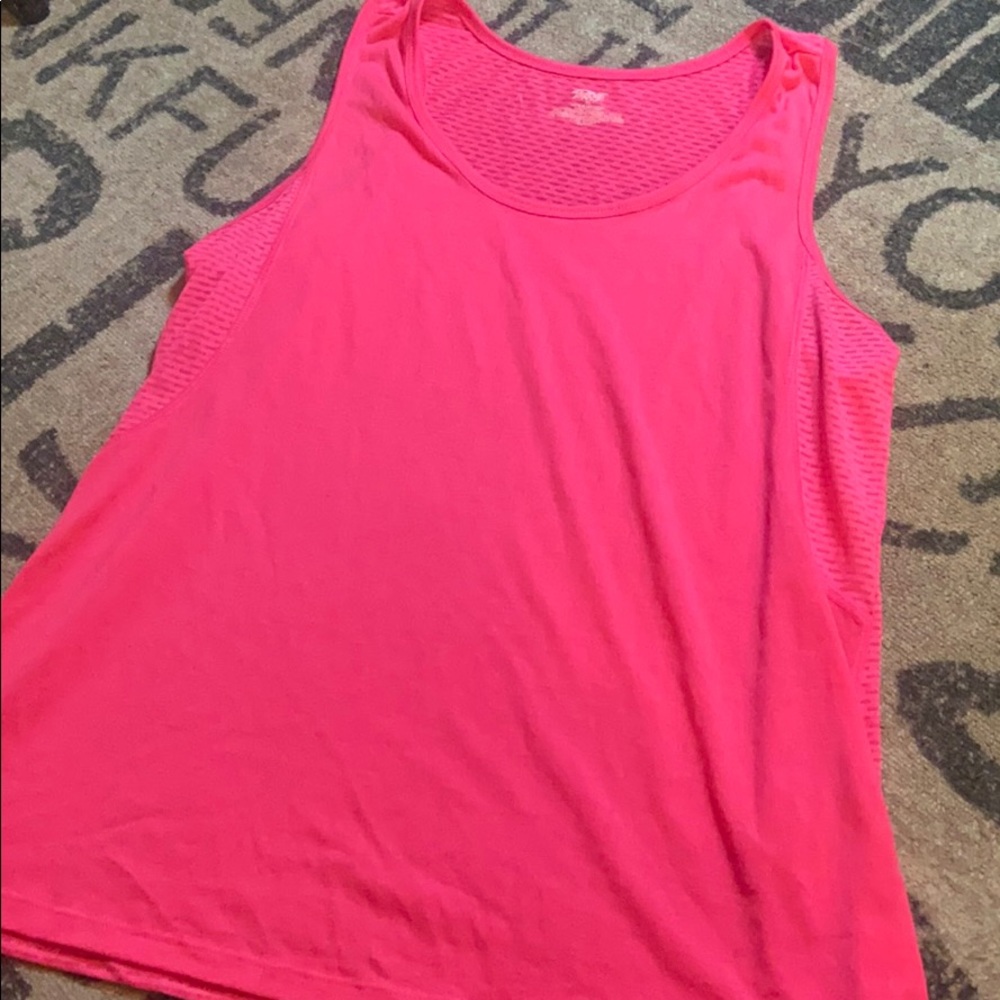 Nwot zone pro tank